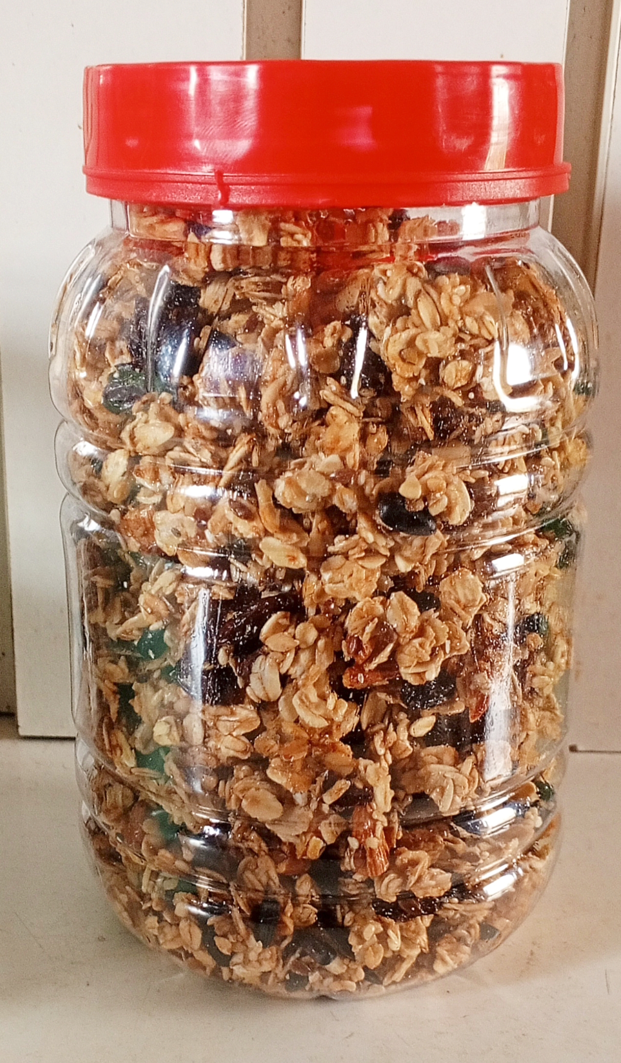 Crispy Homemade Granola (Oven Method) – Easy, Healthy & Budget-Friendly